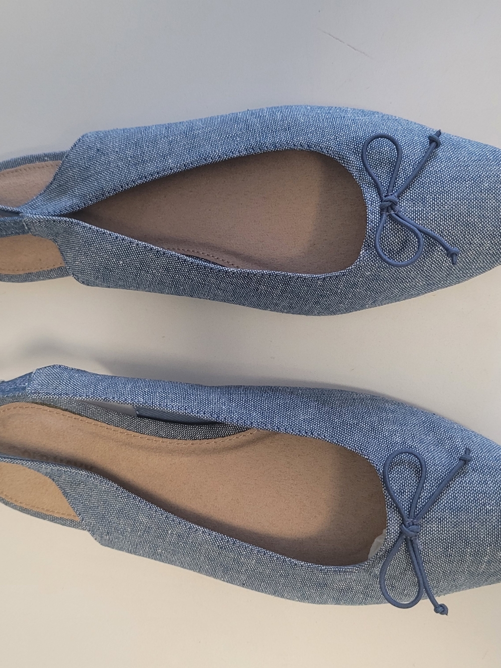 Old Navy Blue Chambray Ballet Flats with Bow